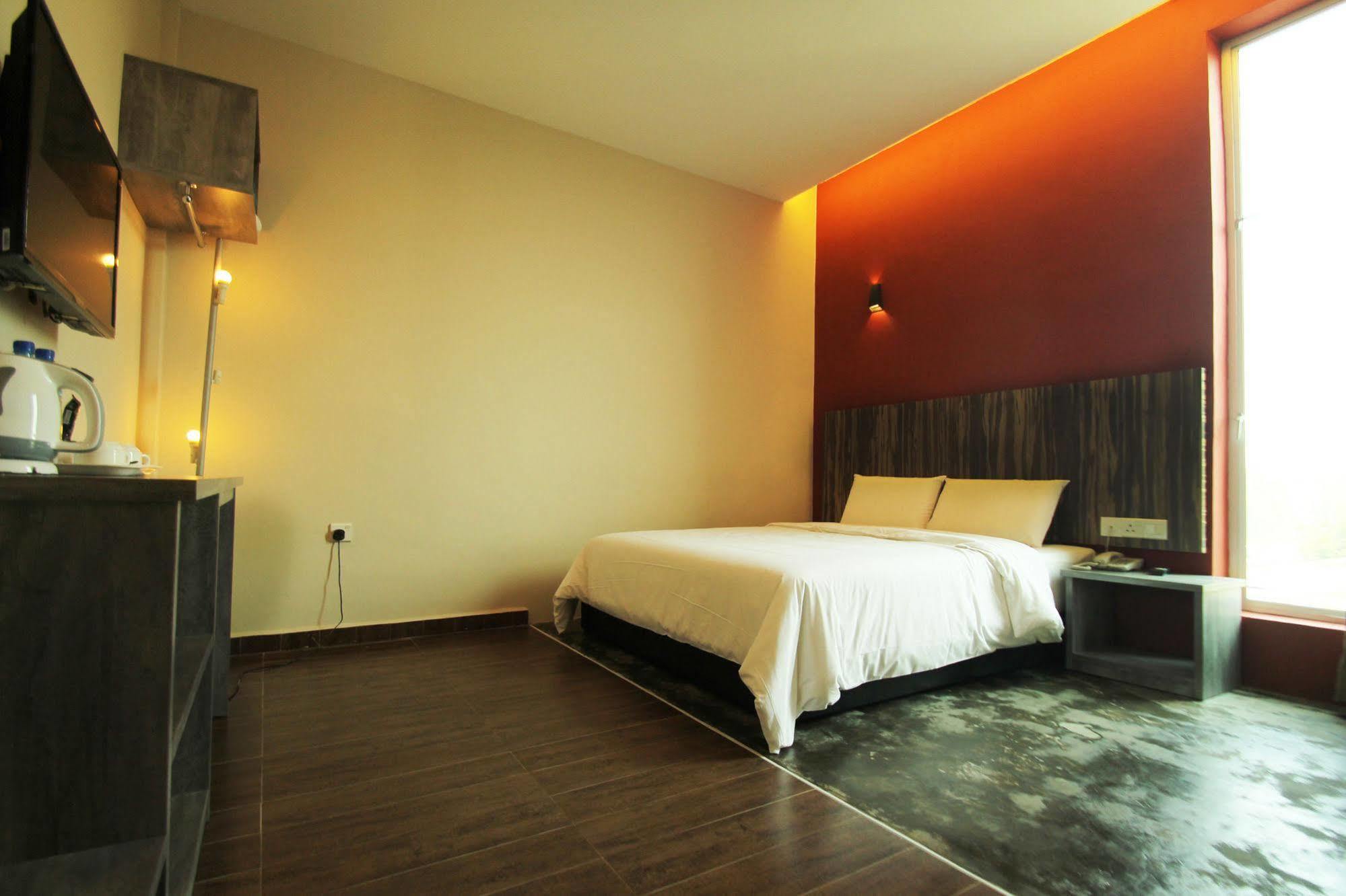 Eastville Residence Kuantan Exterior photo